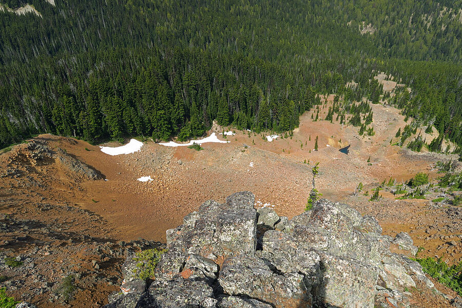 bowl on the west side of Ironstone Mountain [Ironstone Mountain, William O. Douglas Wilderness, Yakima County, Washington]