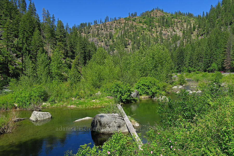 backwater in Tumwater Canyon [Highway 2, Okanogan-Wenatchee National Forest, Chelan County, Washington]