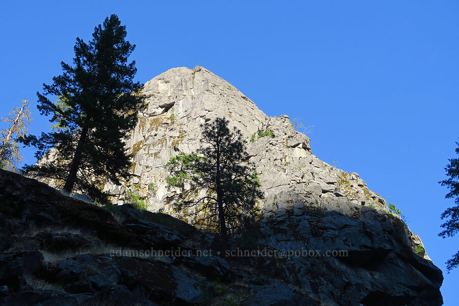 Castle Rock [Castle Rock Trailhead, Okanogan-Wenatchee National Forest, Chelan County, Washington]