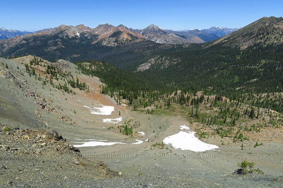 Scatter Peaks, Harding Mountain, & Van Epps Peak [Small Fortune Peak, Okanogan-Wenatchee National Forest, Kittitas County, Washington]