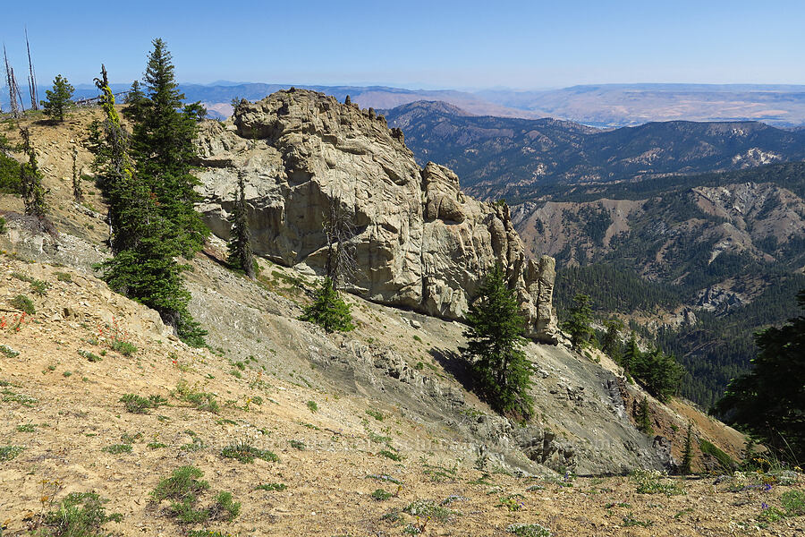 edge of Mount Lillian [Mount Lillian, Okanogan-Wenatchee National Forest, Chelan County, Washington]