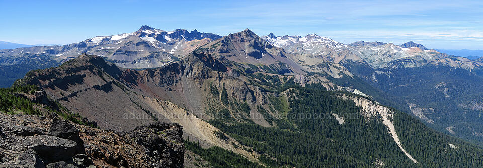 Goat Rocks panorama [Bear Creek Mountain, Goat Rocks Wilderness, Yakima County, Washington]