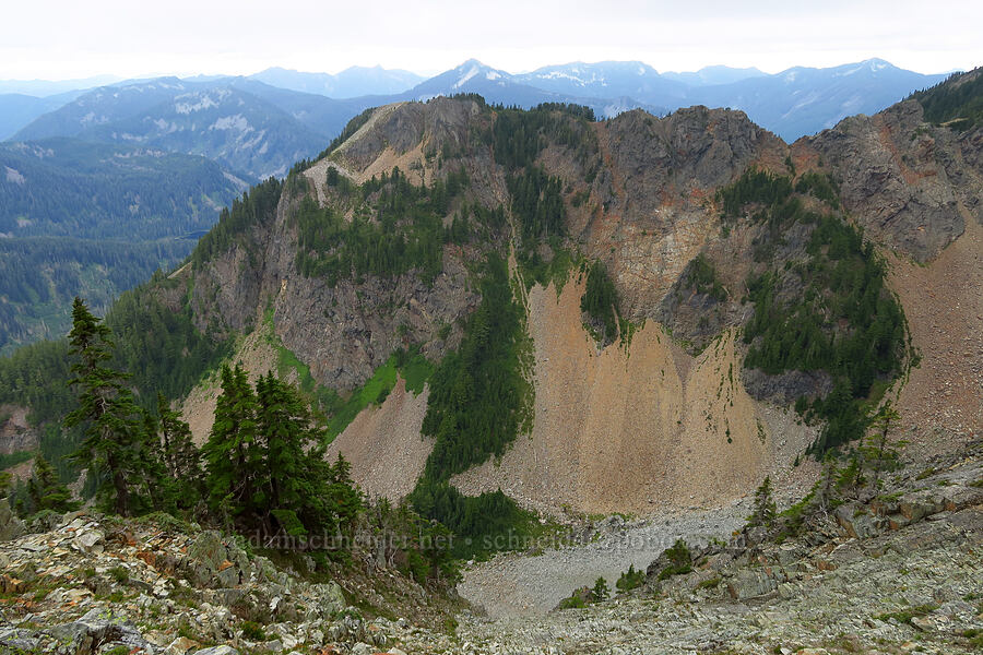 Peak 5700 [Chair Peak, Alpine Lakes Wilderness, King County, Washington]