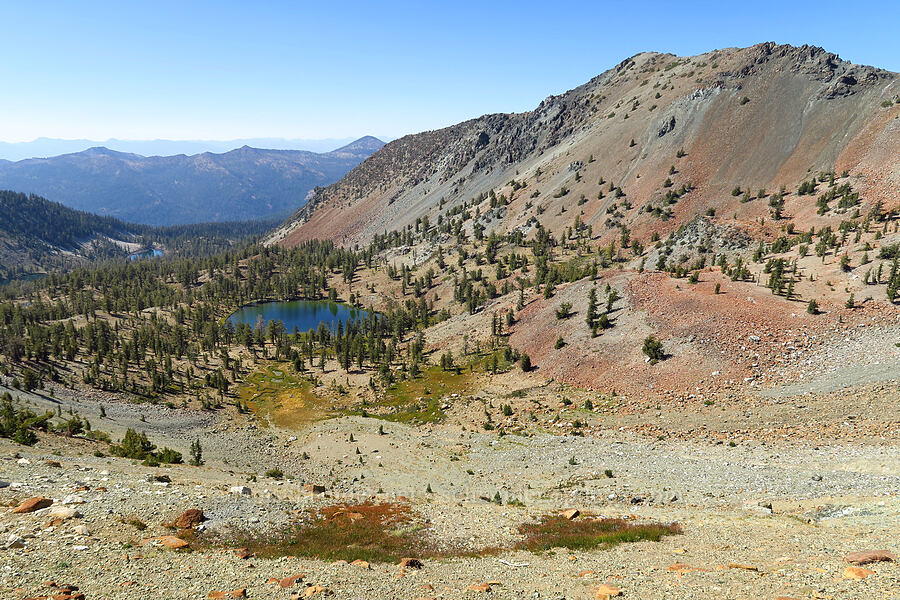 Upper Deadfall Lake & Peak 8727 [Mt. Eddy Trail, Shasta-Trinity National Forest, Trinity County, California]