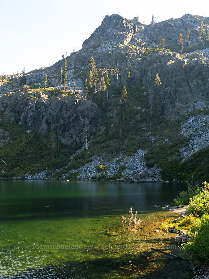 Castle Lake & Peak 6617 [Castle Shore Trail, Shasta-Trinity National Forest, Siskiyou County, California]