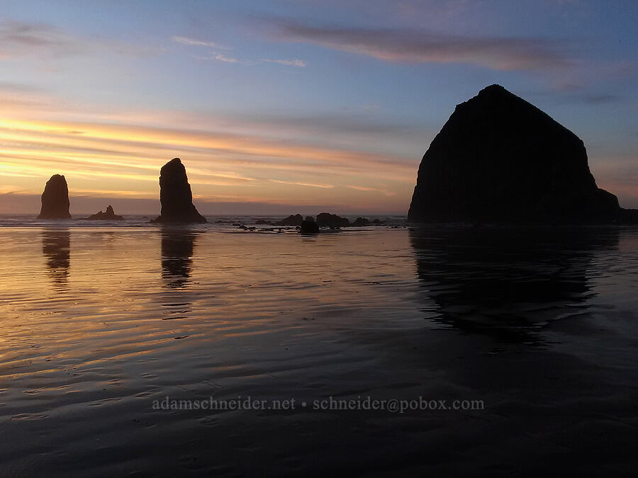 The Needles & Haystack Rock at sunset [Cannon Beach, Cannon Beach, Clatsop County, Oregon]