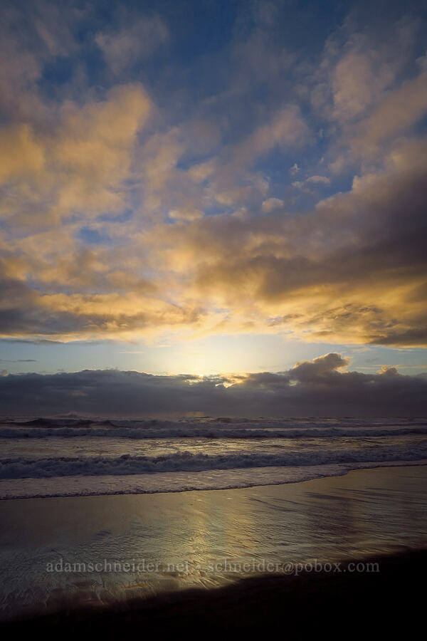 sunset [Ocean Terrace Condominiums, Lincoln City, Lincoln County, Oregon]